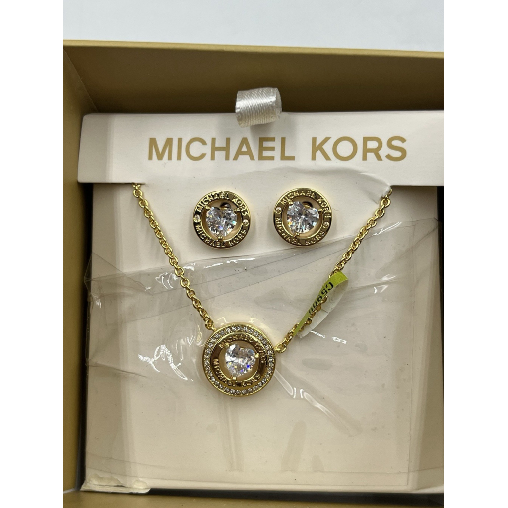 New Michael Kors Set Of Gold Tone Heart Shape Crystal Necklace & Earrings